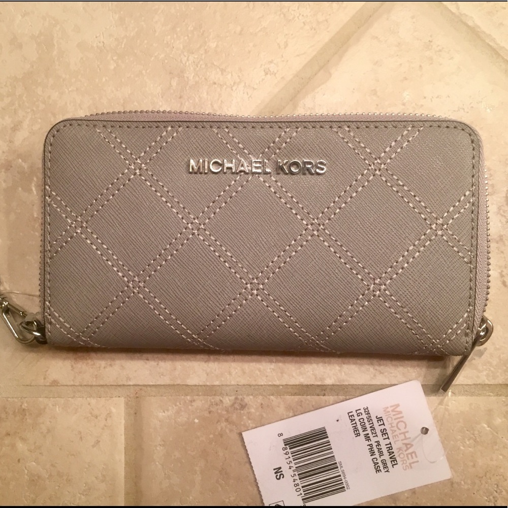 Jet Set Travel Wallet (never used)